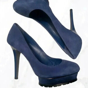 BCBG stylish trendy day 2 nite platform blue suede leather stiletto heel 8.5